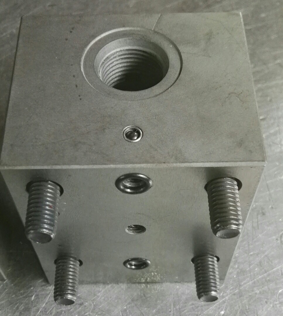 专业设计订制插装阀块,油路块,液压阀块,油路板