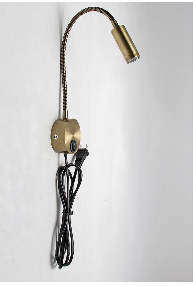 材质:铝灯头,铝底座, 铁电镀软管 尺寸:灯头 25*60mm  软管总长:8*300