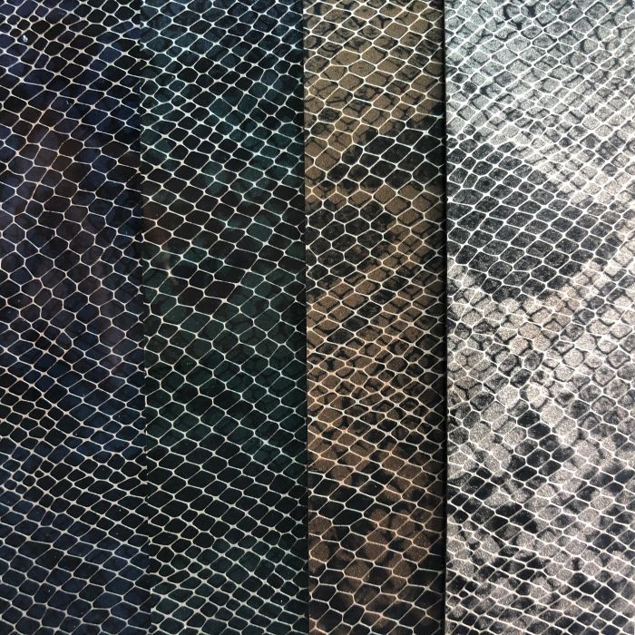 全pu材质毛底厚度0.9mm小网蛇纹手袋箱包鞋人造革货号aggj-y1005