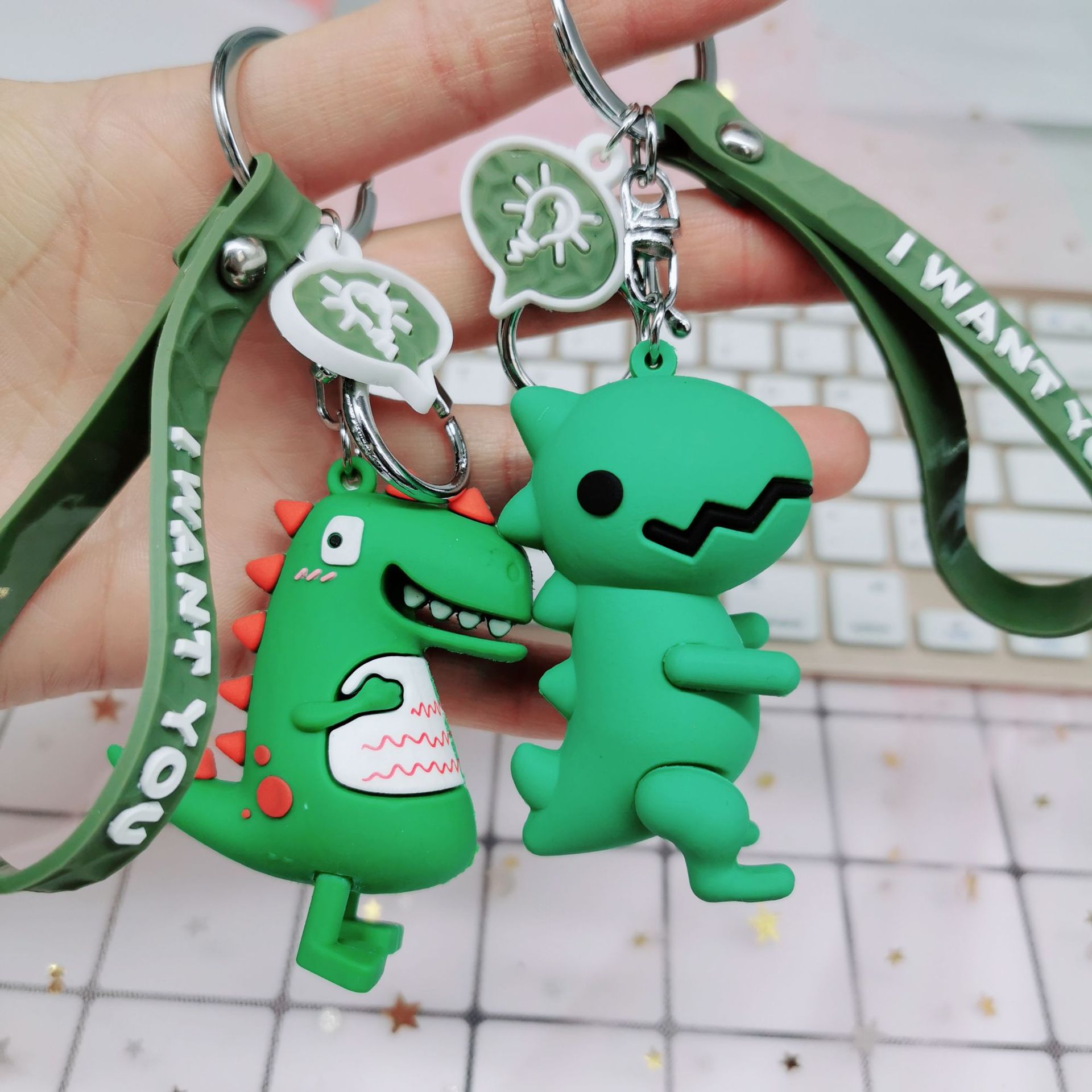 网红可爱恐龙钥匙扣挂件 创意卡通恐龙公仔小礼品 情侣钥匙链配饰