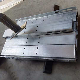 制镀锌槽钢线路横担 变压器横担托架 电力走线槽横担