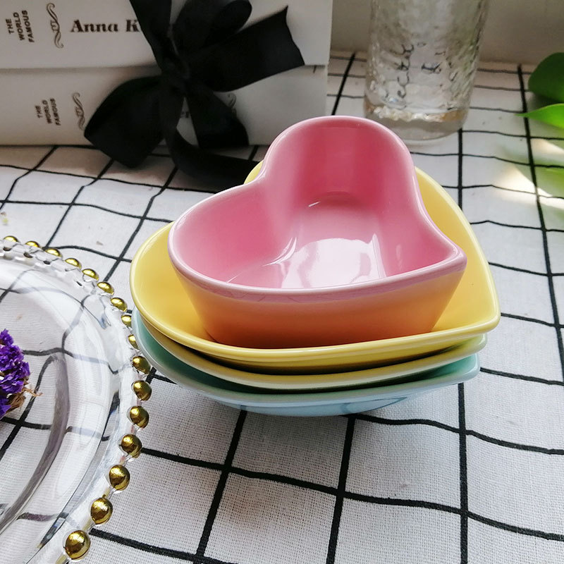 Internet Celebrity Ins Dessert Bowl Love Small Bowl Household Fruit Bowl Creative Ceramic Tableware Cute Rice Bowl Nice Dish