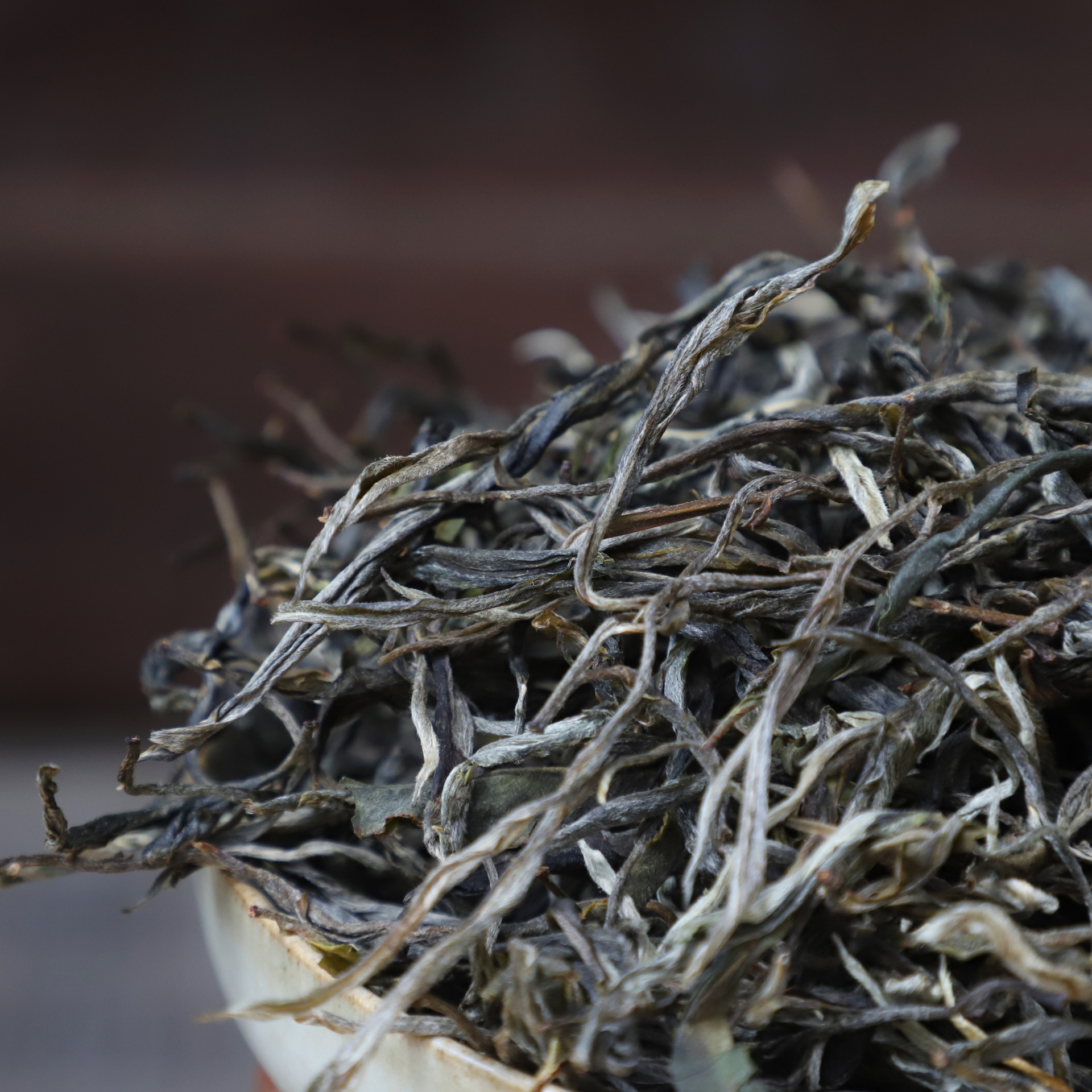 云南普洱茶叶 古树散茶 2019年易武薄荷塘古树头春 生茶散装生茶