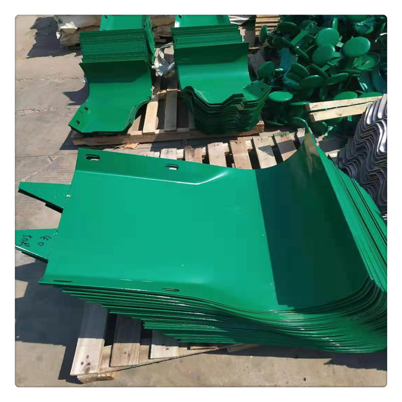 厂家直供高速公路端头隔离q235b两波三波热镀锌喷塑配件护栏端头