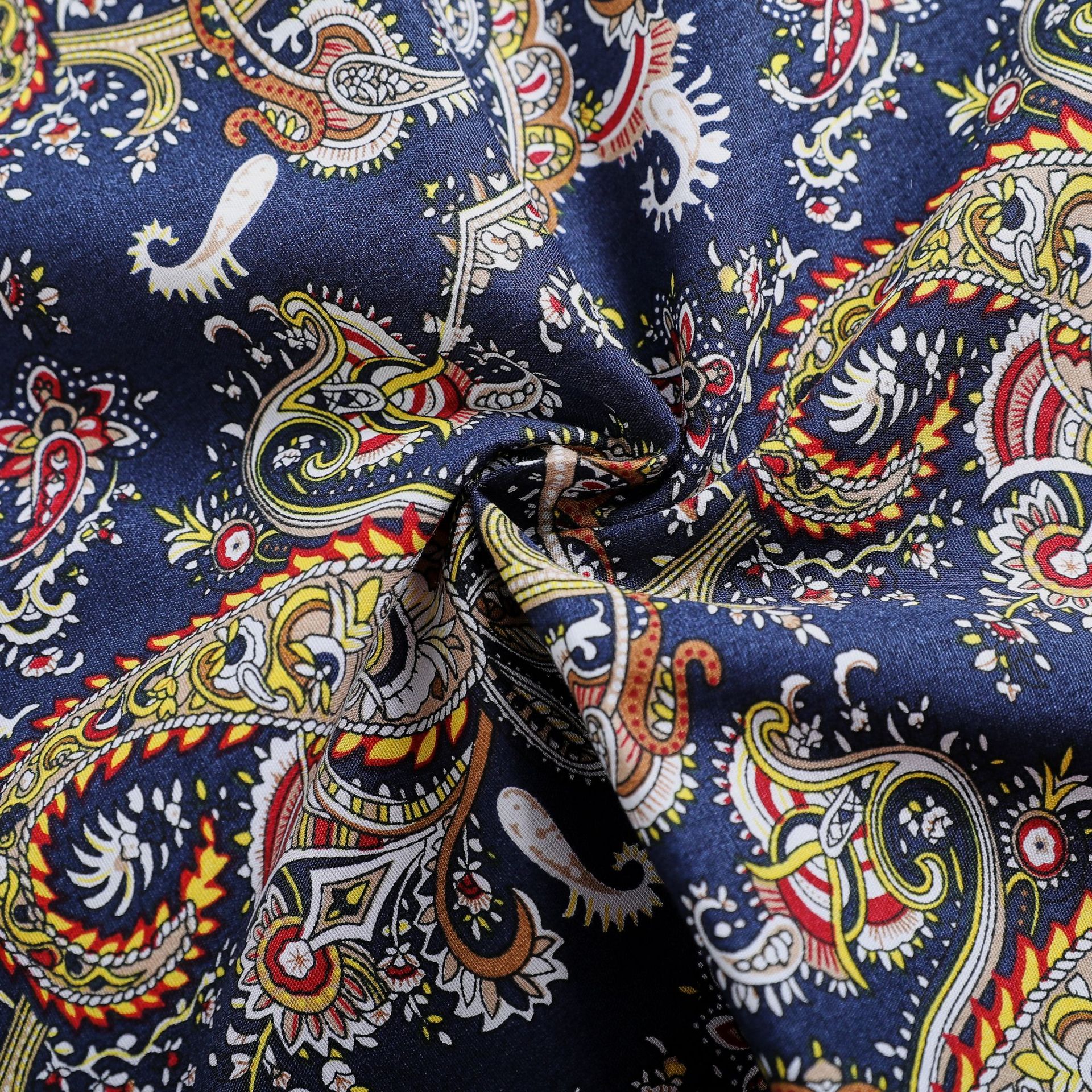 全棉印花布厂家直销府绸印花布纯棉印花面料经典款大腰果花3628