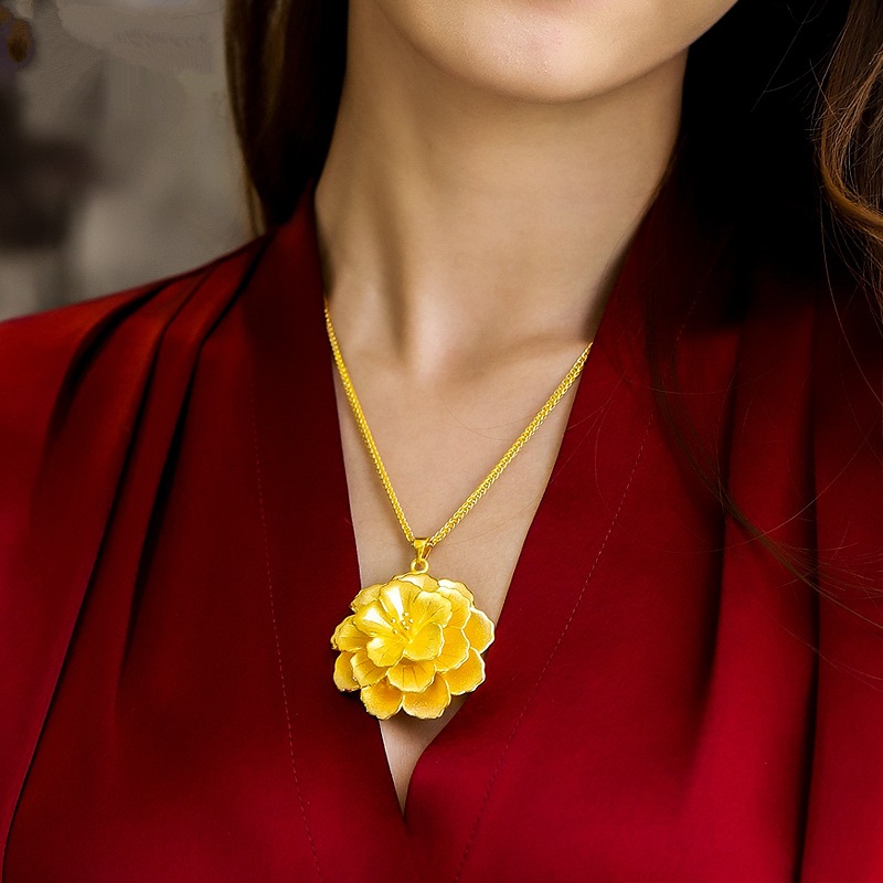 Brass Plated Yellow Gold Flower Pendant Laos Sandy Gold Necklace for Women Large Flower New Wedding Wedding Ornament