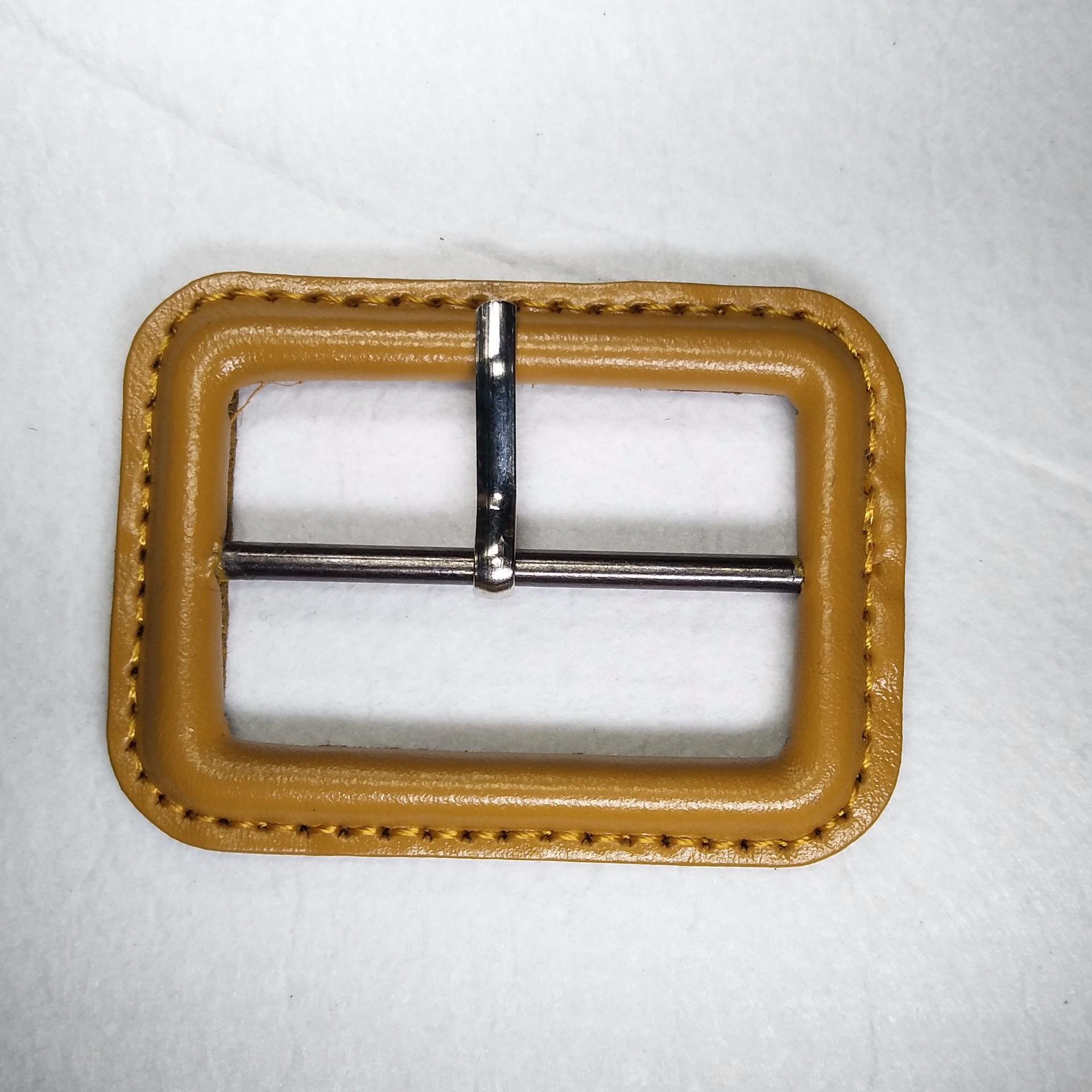 厂家制作内径4.2cm日字扣pu三档扣皮包扣可调节风衣腰扣袖袢针扣