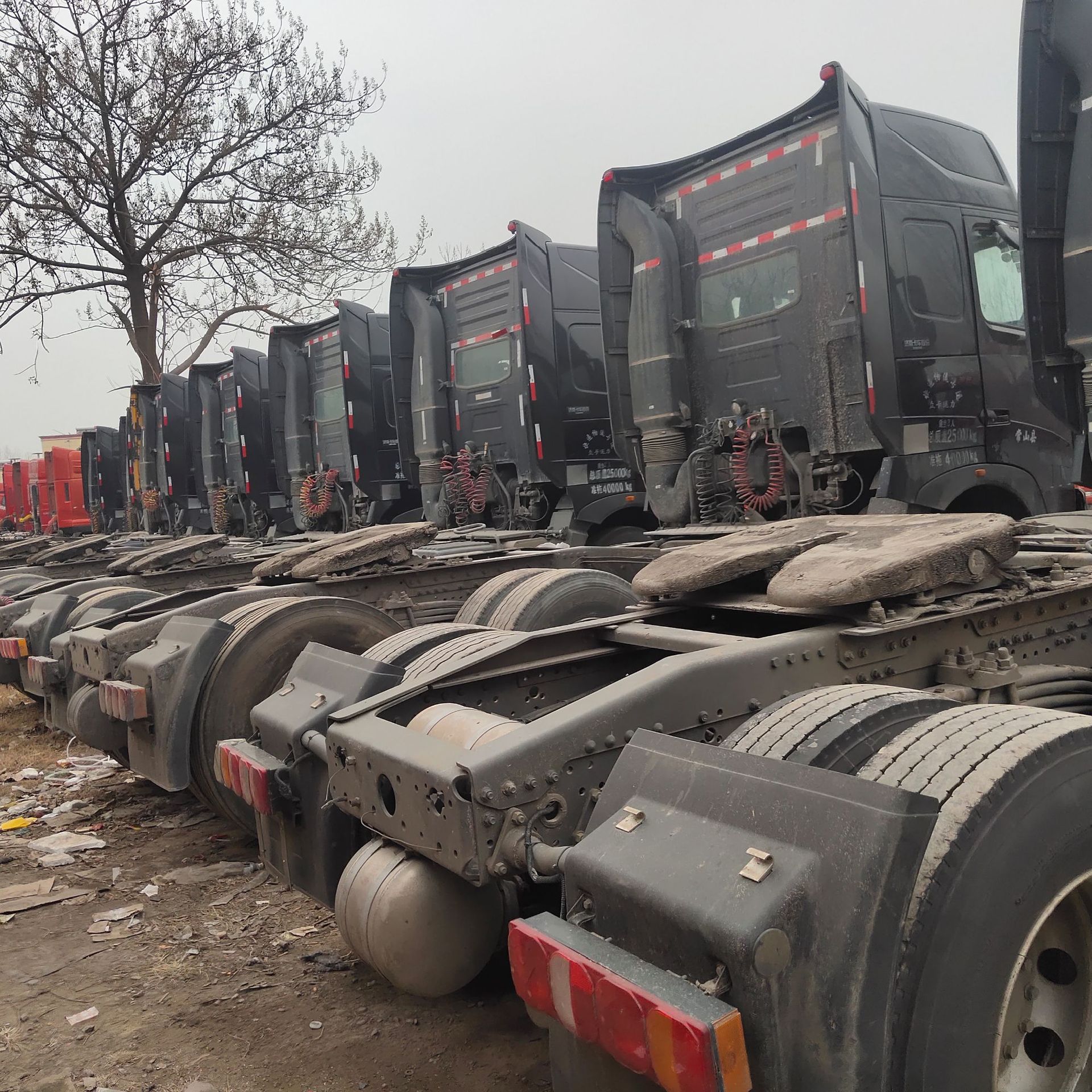 二手半挂牵引车头 解放j6双驱轻体牵引车头运输货车头支持分期