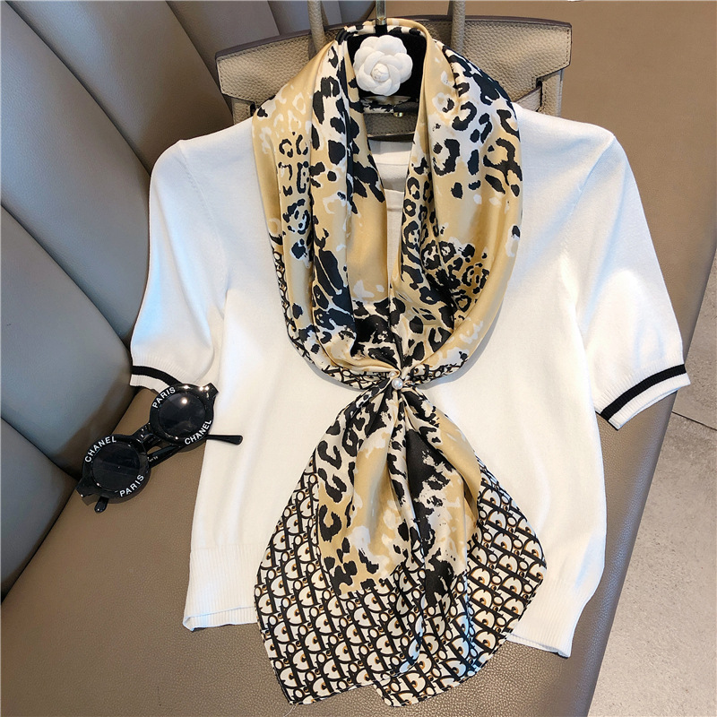 New European and American 90 × 90 Large Kerchief Wholesale Factory Imitation Silk Block Leopard Print Large Silk Scarf Temperament One Piece Dropshipping