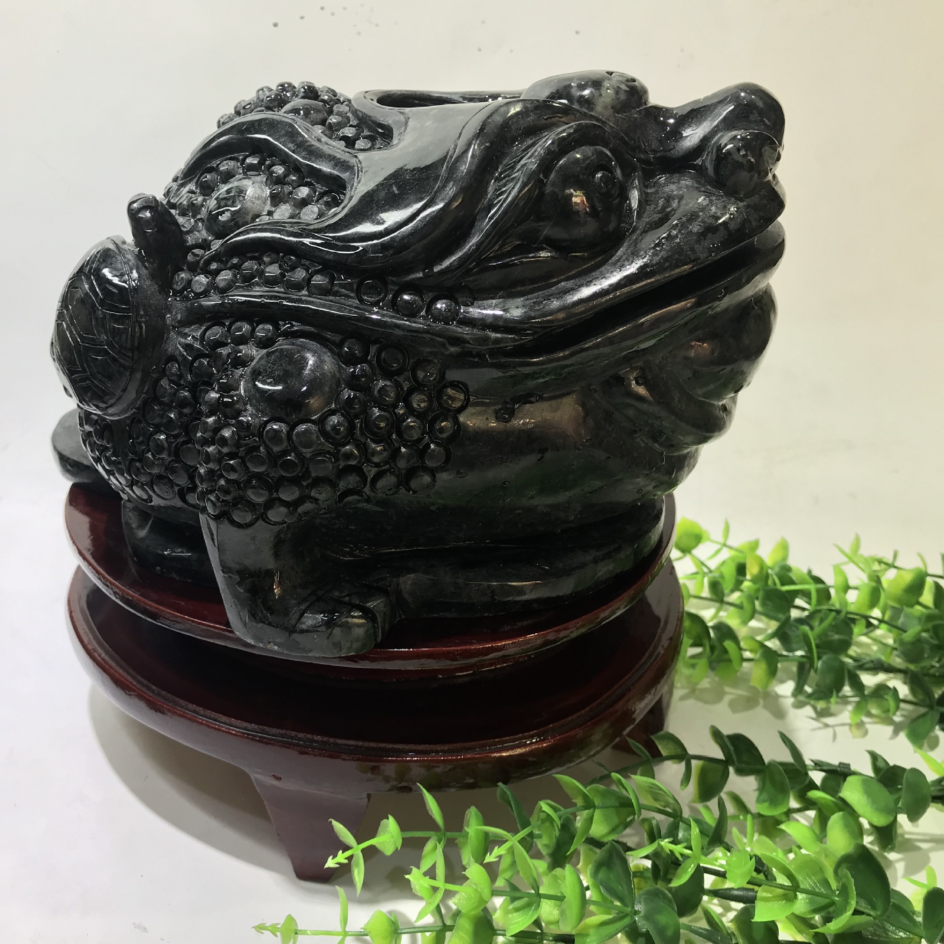 厂家雕刻天然玉石南阳独山玉招财金蟾摆件创意礼品蟾蜍工艺品批发