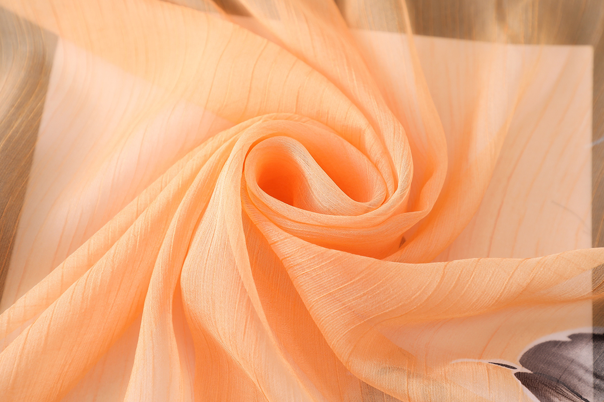 杭州丝绸新款顺纡绉丝巾女 复古花卉印花披肩围巾 青年旅游沙滩巾