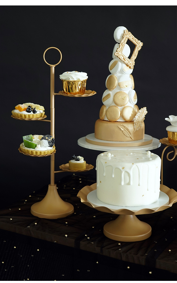 香槟色甜品架 波浪边蛋糕盘 长桌布置道具 欧式婚礼铁艺蛋糕架