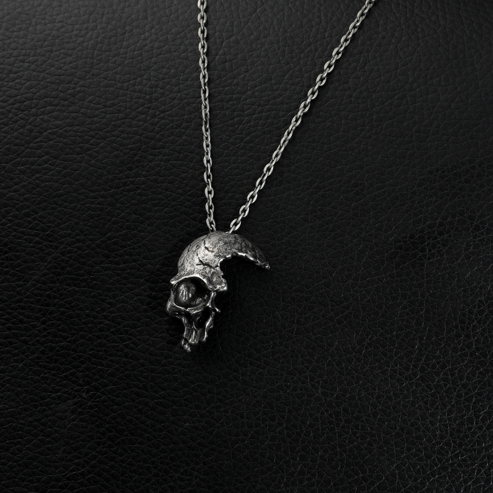 2019 欧美热销复古饰品 哥特式半个骷髅项链 仿925银个性骷髅吊坠