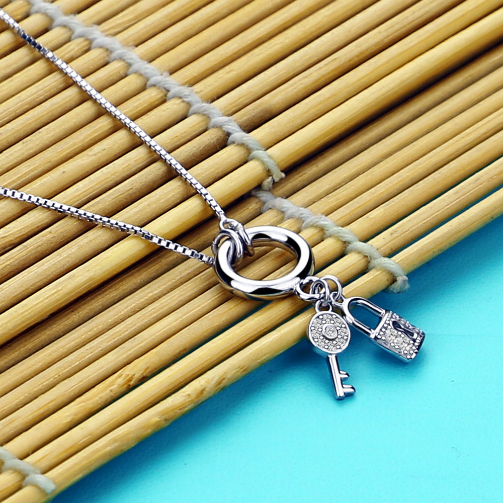 一件代发钥匙锁吊坠长款毛衣链s925纯银韩版时尚项链女百搭银饰品