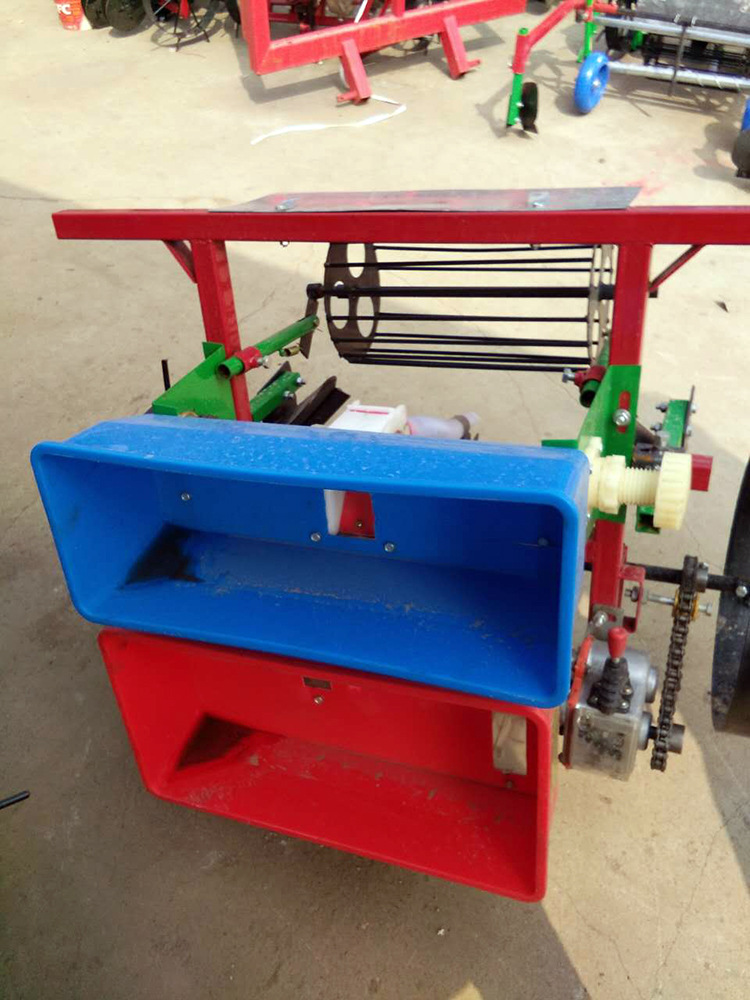 浆花生的机器单垄两行花生种植机河北家用手扶自走式花生播种机