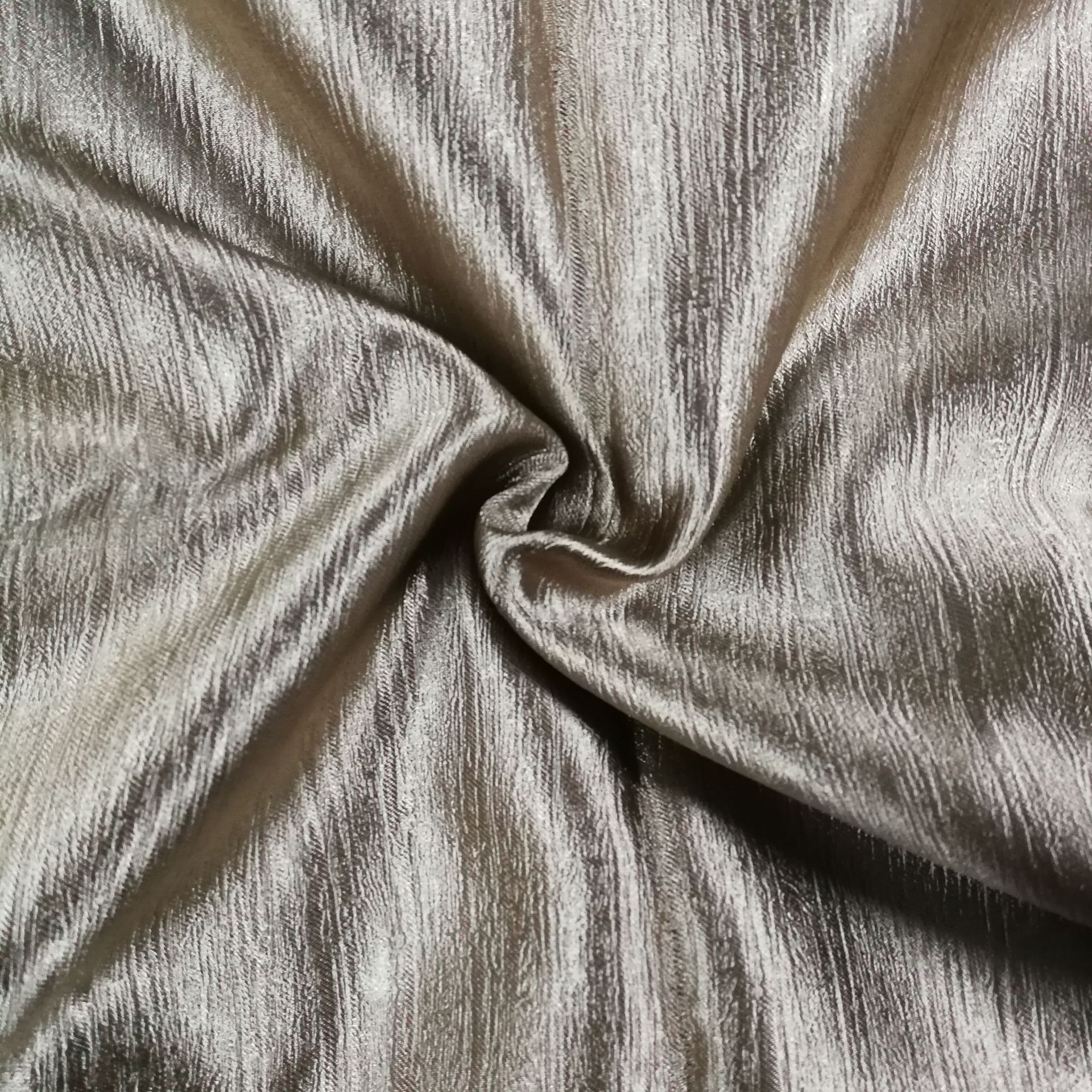 绍兴三立达防火涤纶阻燃遮光单面光压花布