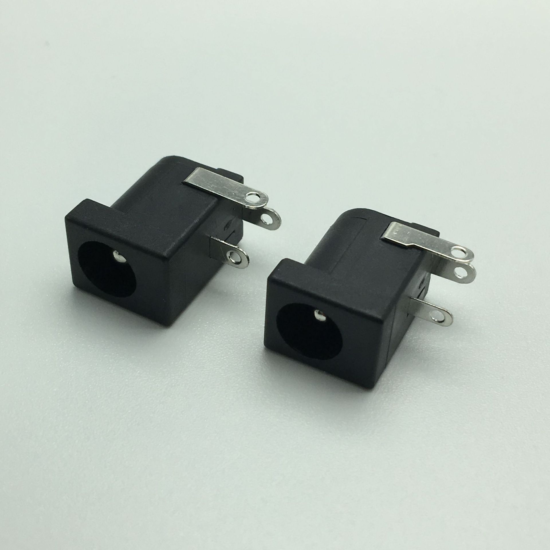 dc-005系列电源插座dc座铜半铜全铁pbt高温阻燃