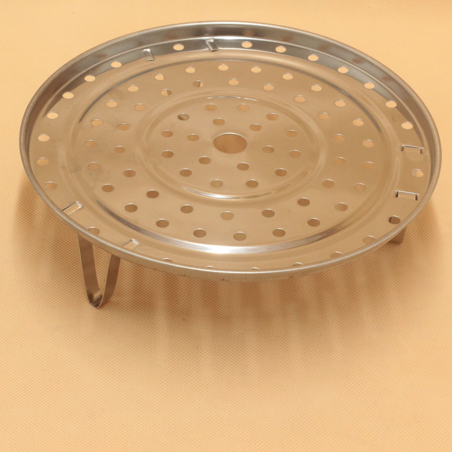 有磁带脚蒸片不锈钢带脚蒸盘无磁20-28蒸片蒸笼盘三脚多用蒸盘器