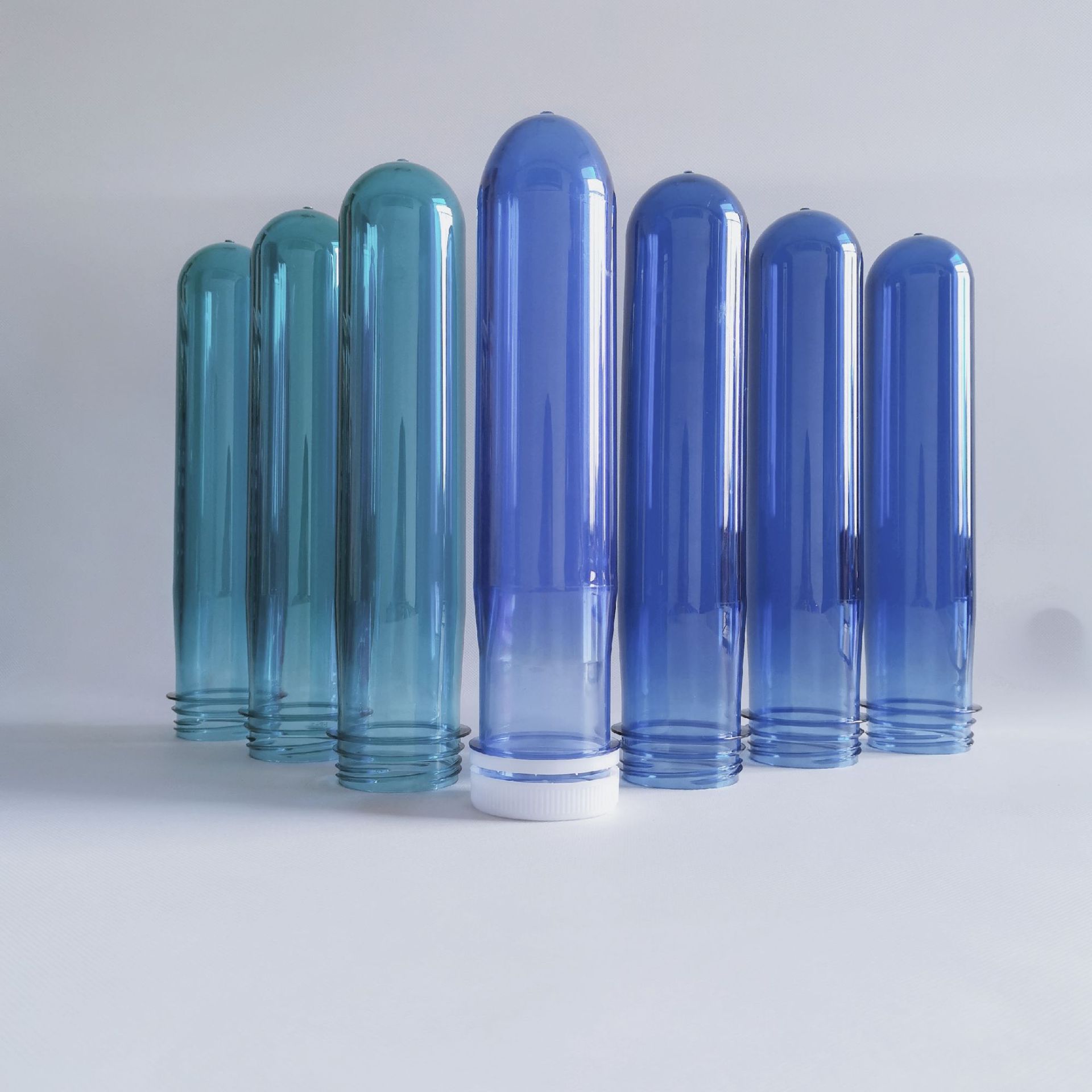 pet瓶胚厂家直供5加仑55mm螺纹口300克一次性瓶口桶装水瓶胚