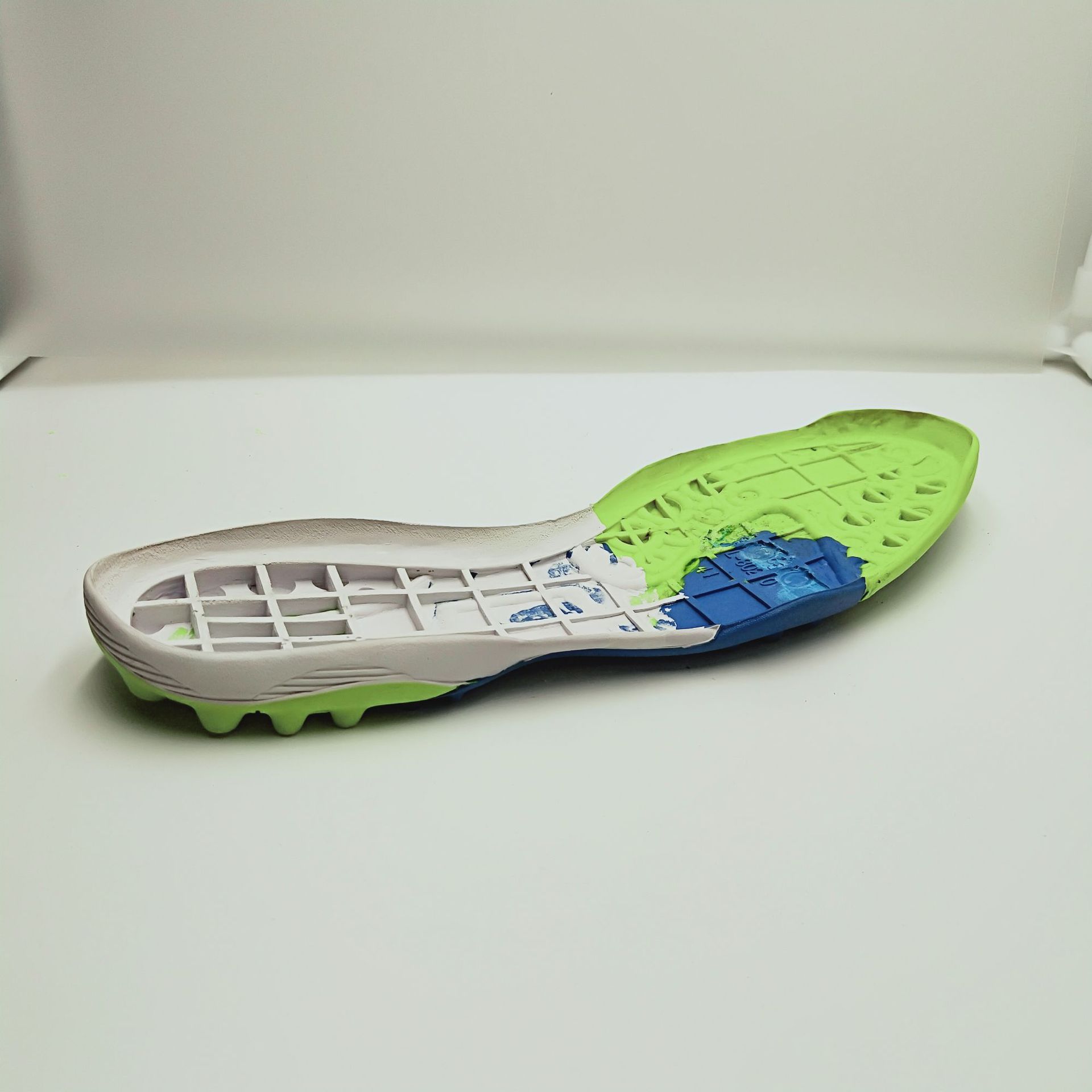 厂家直销高额鞋底 足球鞋底批发 足球鞋底开模 爆款高尔夫鞋底