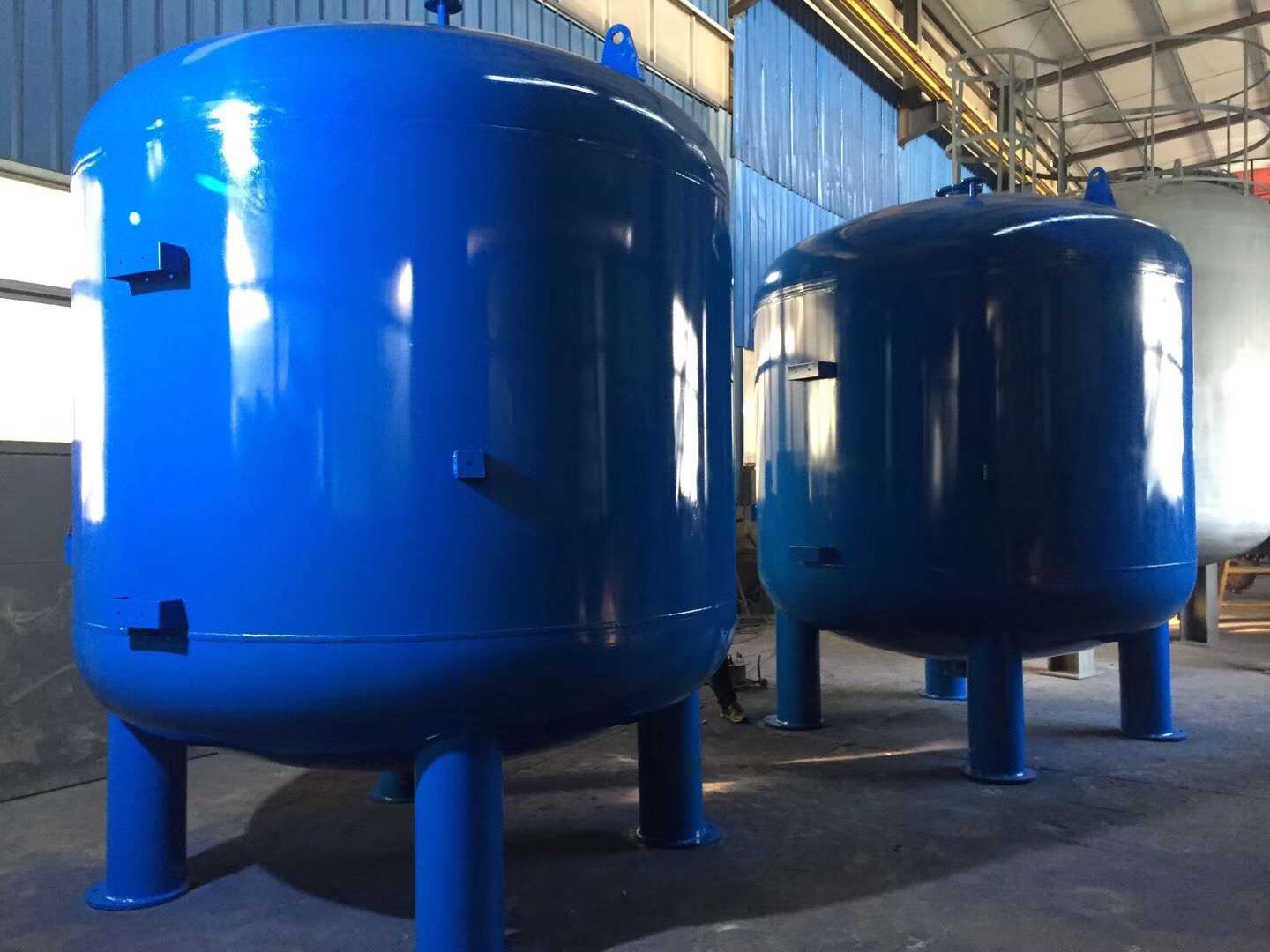 过滤器地下水_碳钢砂滤罐机械石英砂过滤器地下水井水预处理 - 阿里巴