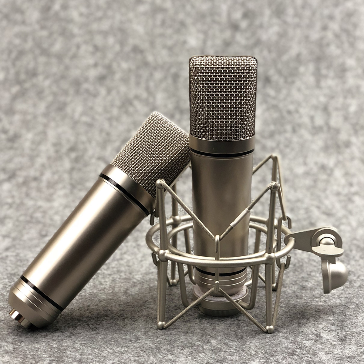 主播直播唱歌配音电台式录音棚设备专业话筒u87大振膜电容麦克风