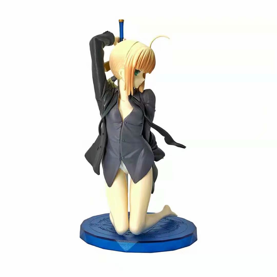 命运之夜 fate saber 跪姿塞巴 黑衬衫 盒装玩具 手办摆件模型