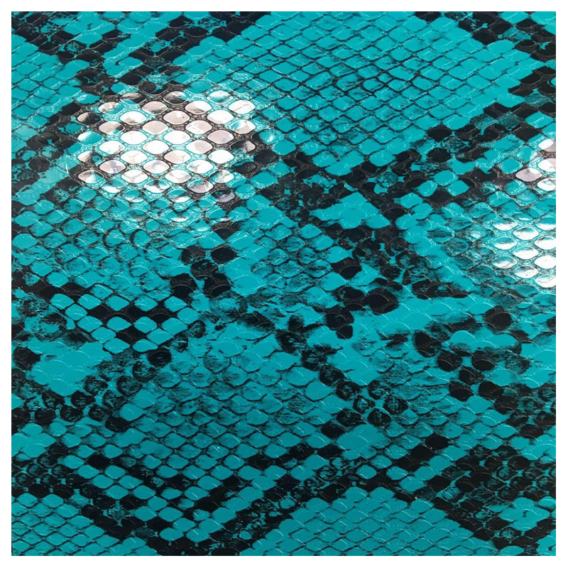 爆款新款皮革压纹印花蛇纹pu皮革面料双色金属复古哑光蛇纹人造革