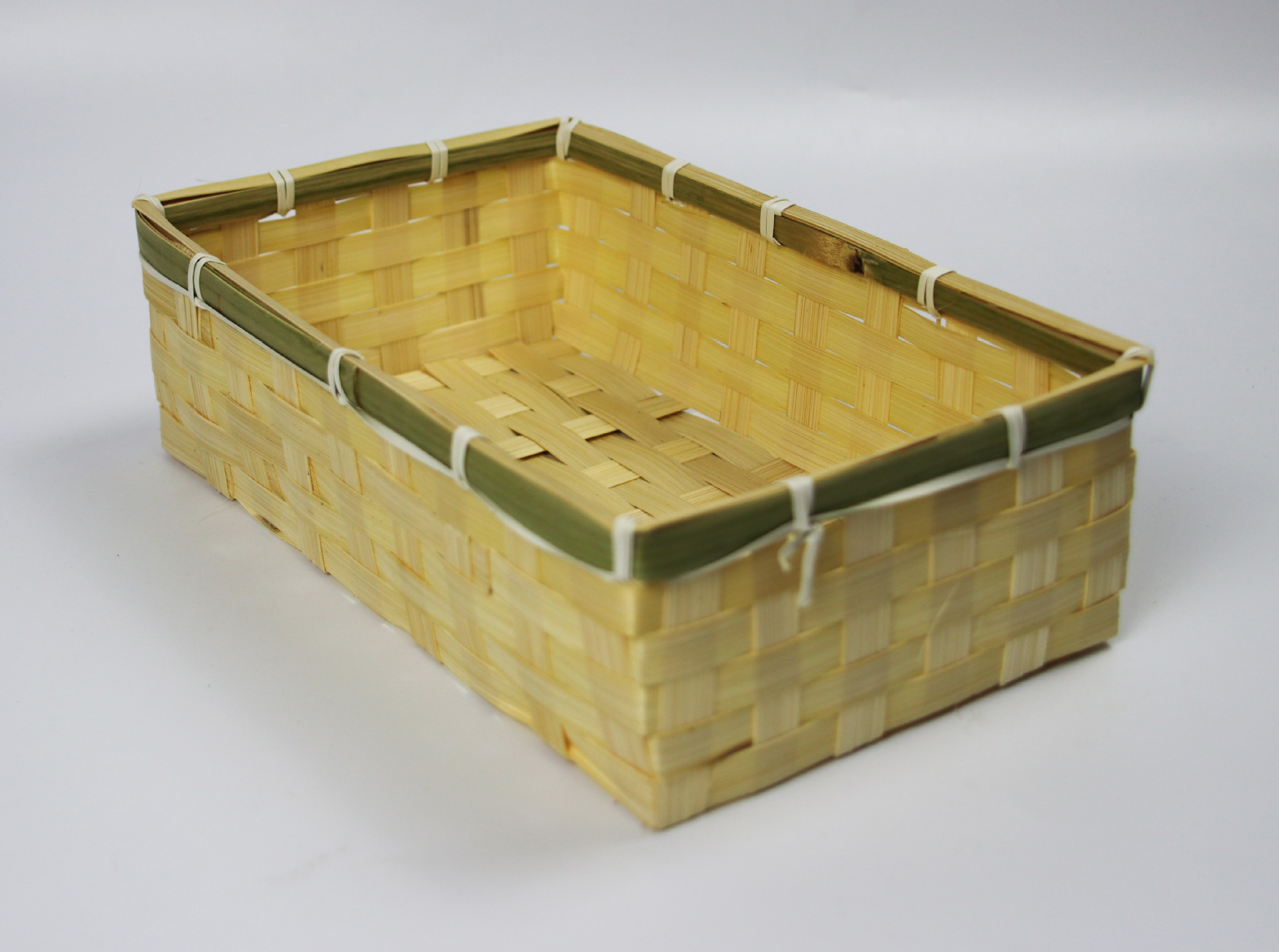 产地直销民间手工竹编长方形收纳筐水果盘鸡蛋篮竹制品