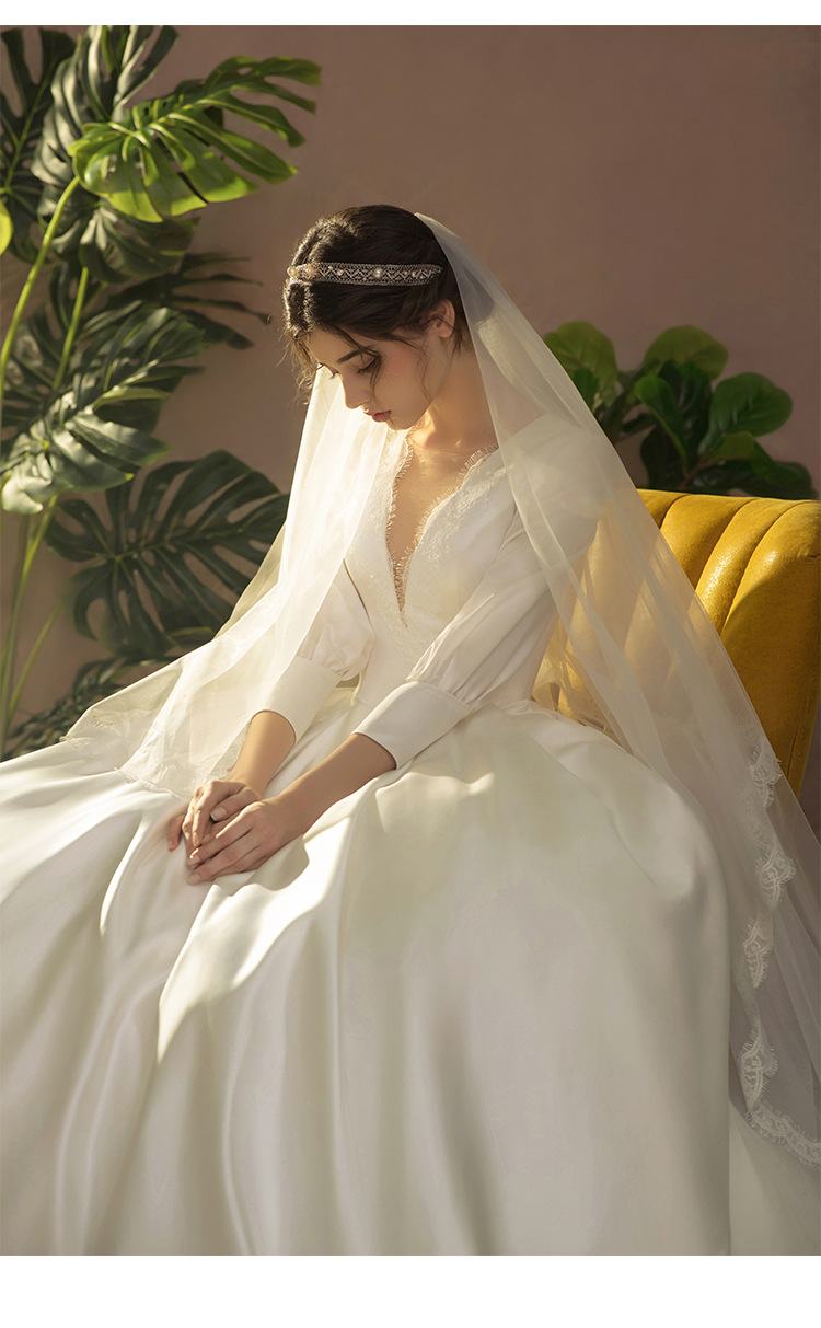 外贸品质婚纱2019新款赫本风女新娘主纱复古缎面婚纱工厂直销批发