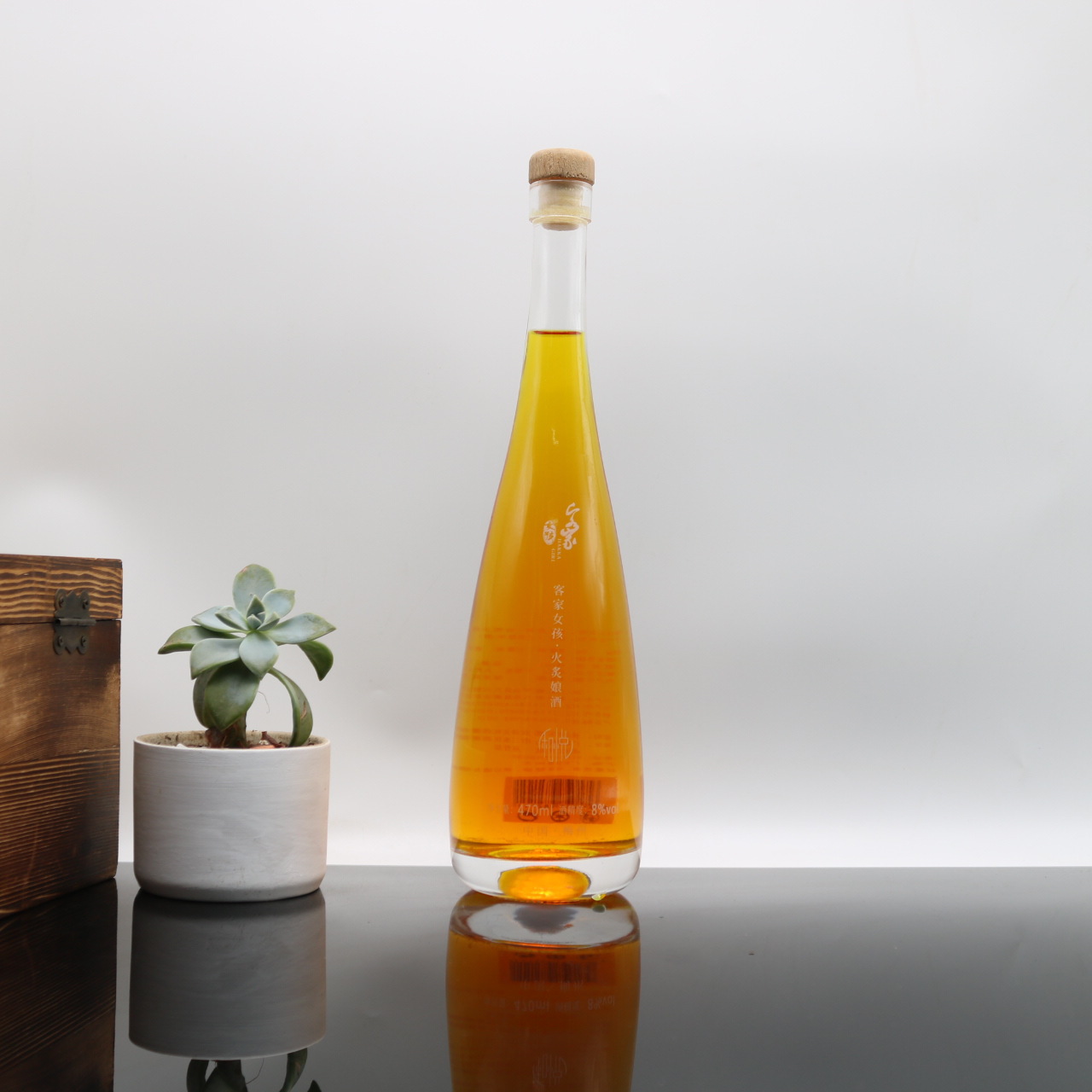 厂家直销新款晶白料果酒瓶475ml女士露酒玻璃瓶杨梅酒空酒瓶