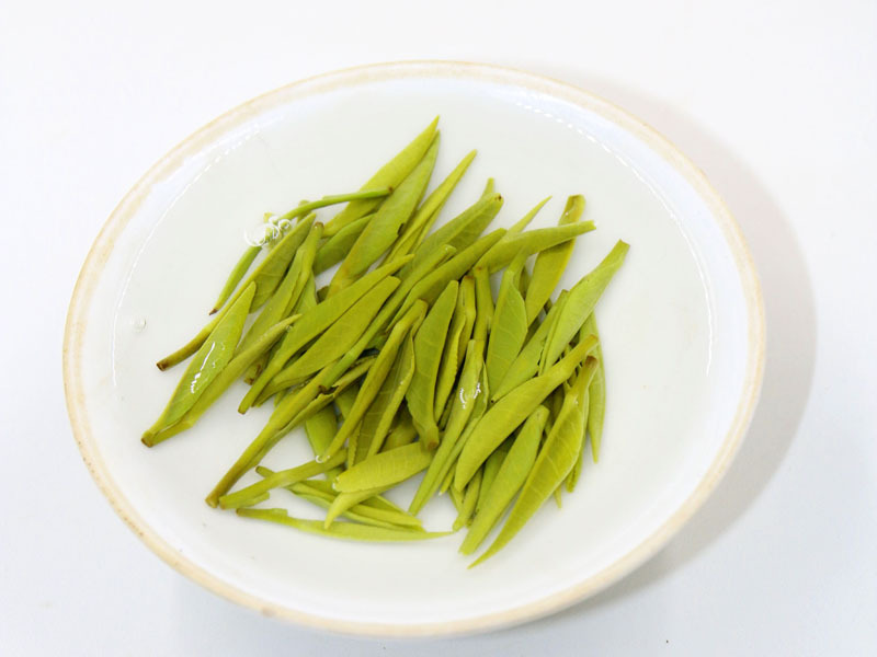 散装称重新茶峨眉山云雾绿茶单芽雨前高山竹叶茶青针浓香嫩芽雀舌