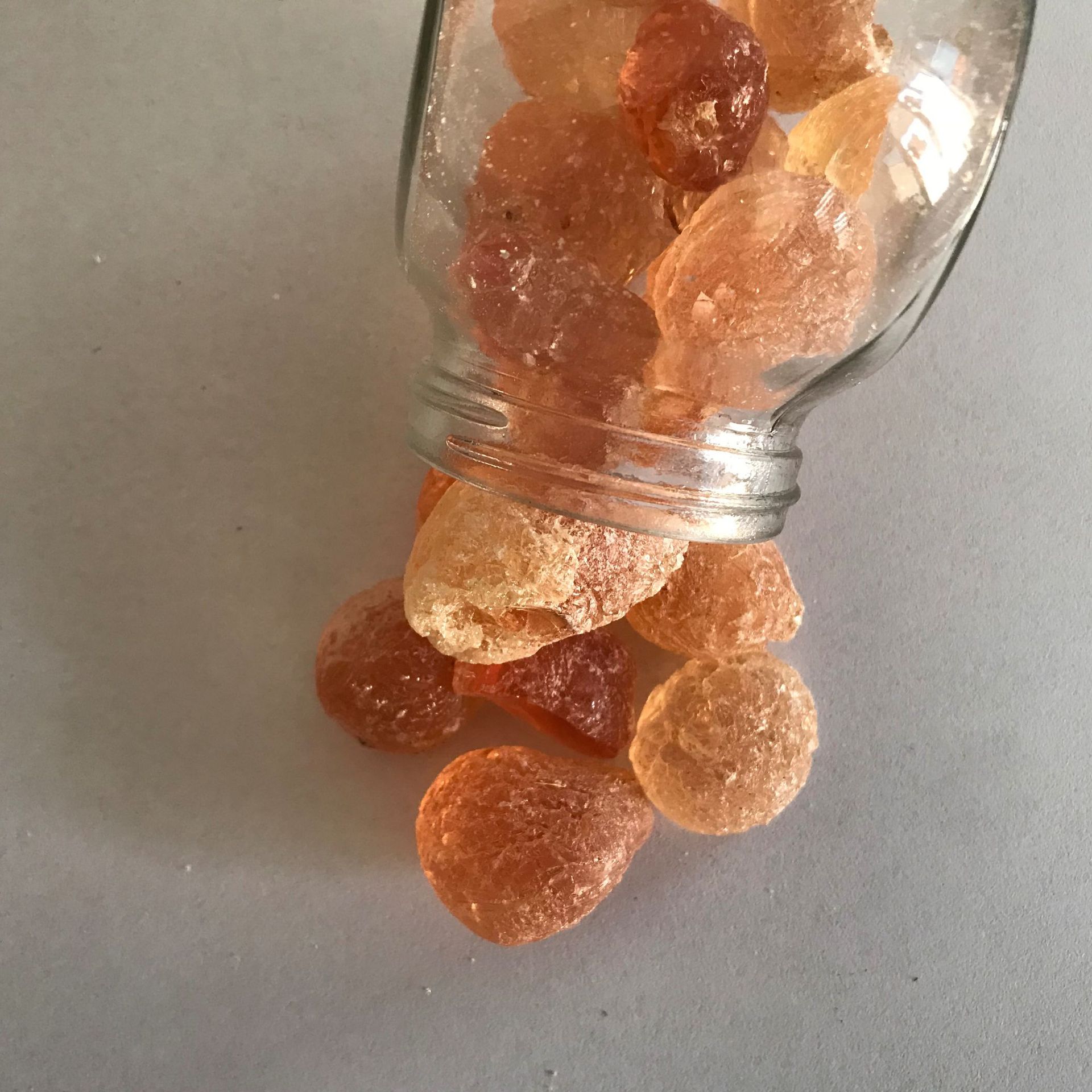 厂家供应阿拉伯胶桃胶f03大颗粒桃胶量大优惠