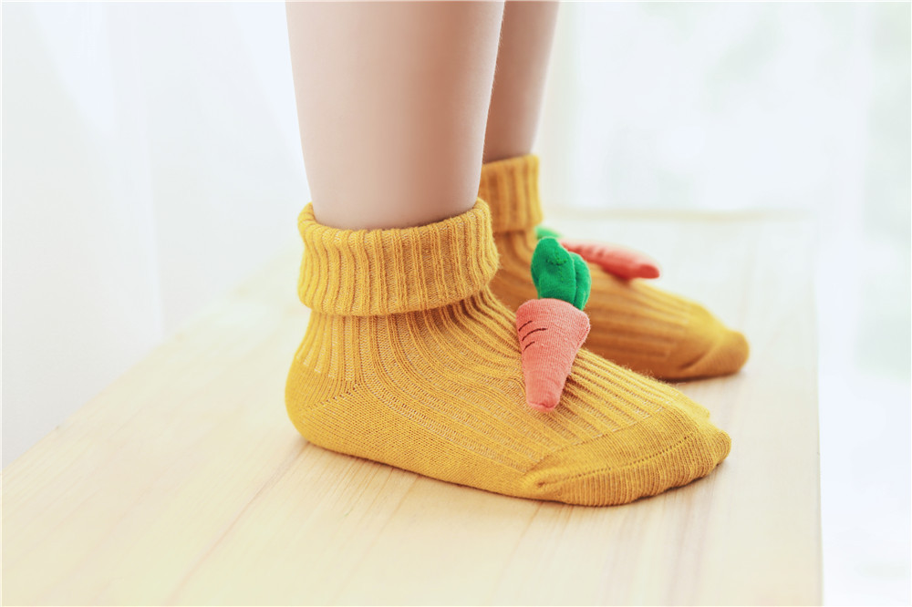 秋冬新品儿童袜立体水果脚底点胶防滑0-1-3岁全棉男女童地板袜子