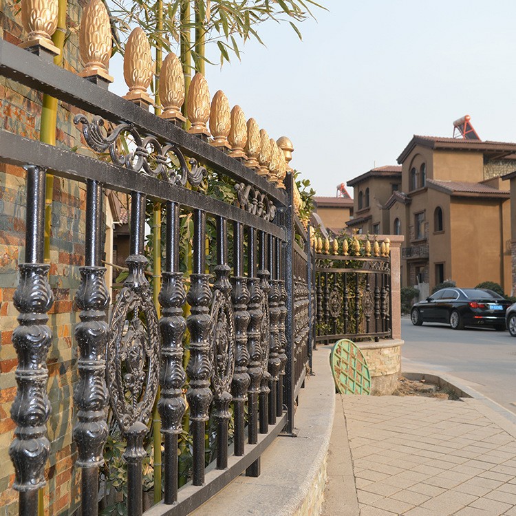 定制围墙护栏院墙栅栏别墅铁艺护栏工程小区庭院欧式围栏江苏厂家