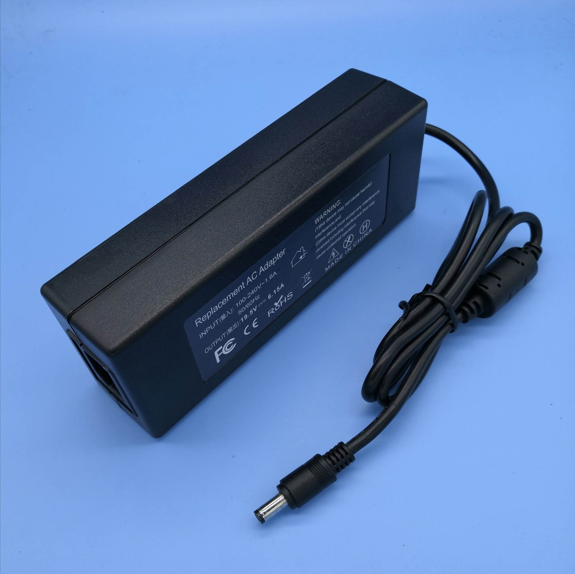 5v6.15a5525笔记本电源适配器