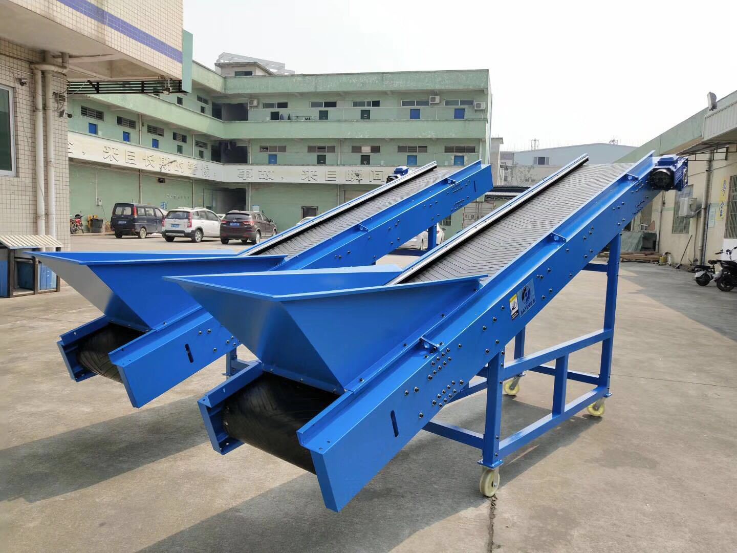 佛山输送带非标传送带注塑机边输送带广东输送带厂家批发