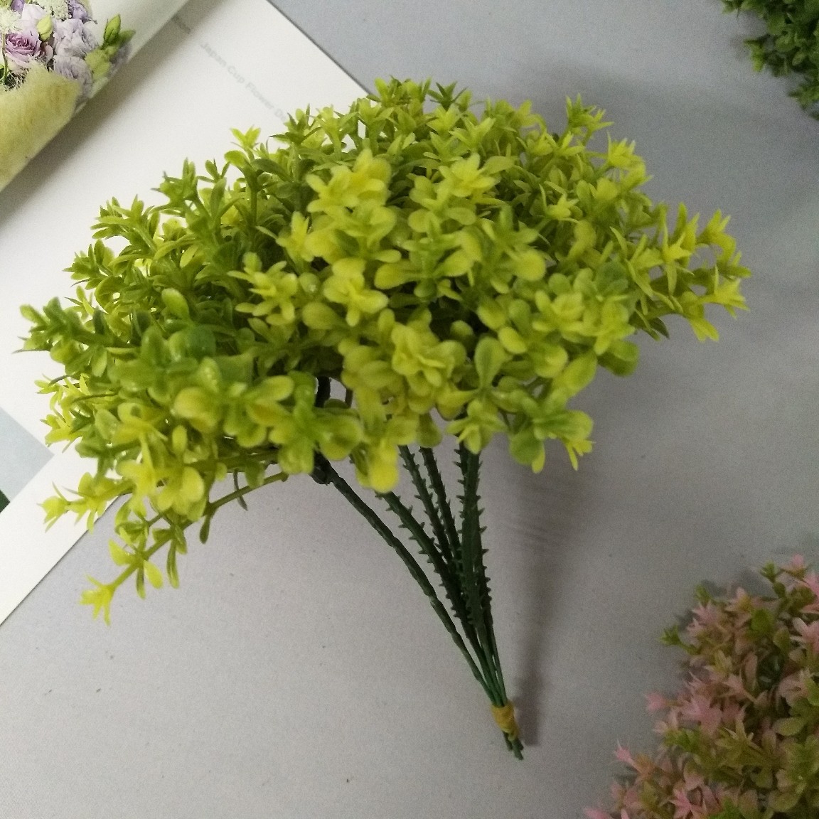 把束草5头米兰带果西餐厅 酒吧装饰 草 绿植墙 仿真花 配材