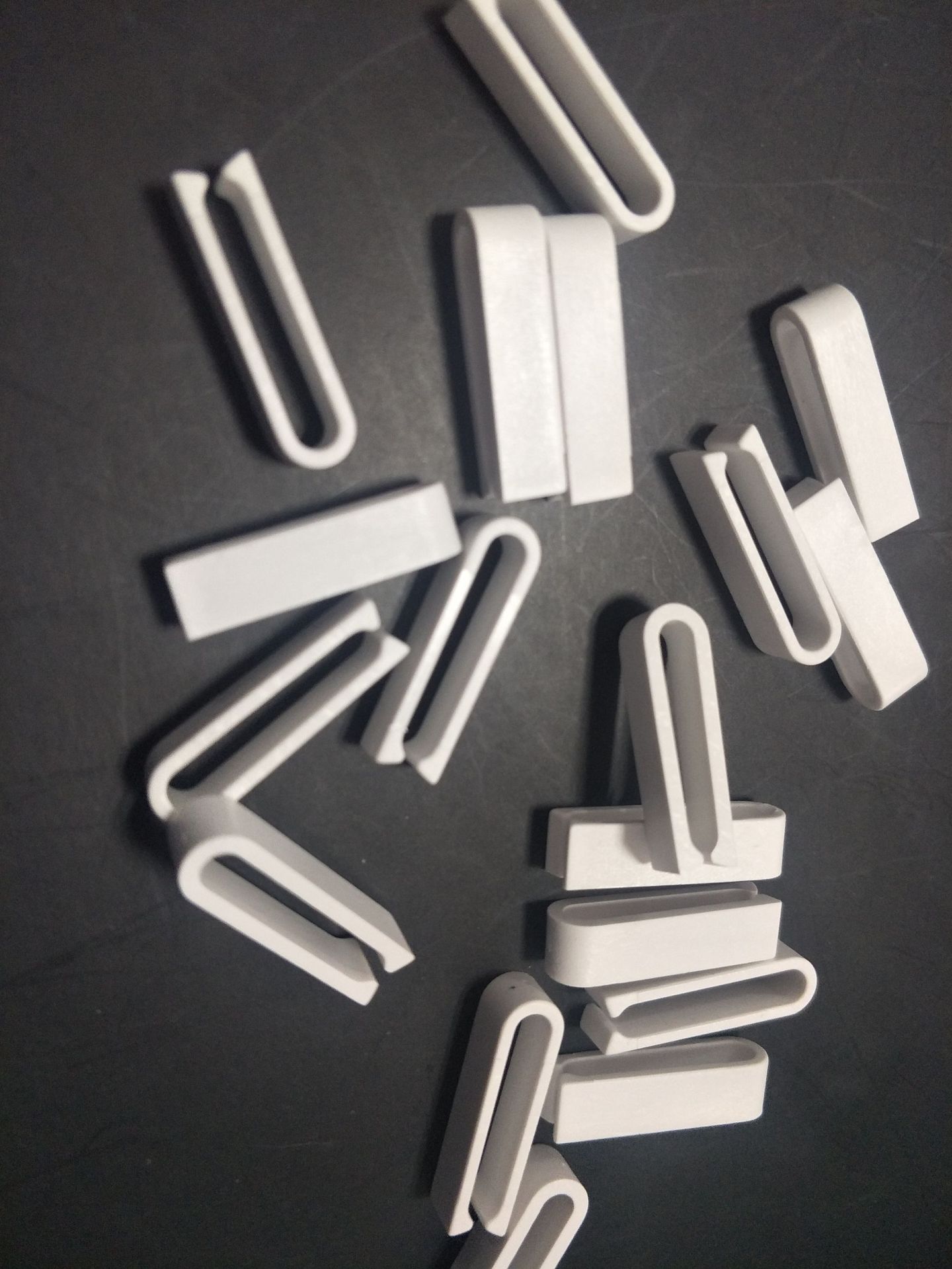 数据线白色线夹opp 线材线夹 压线卡 线扣 u o 型卡