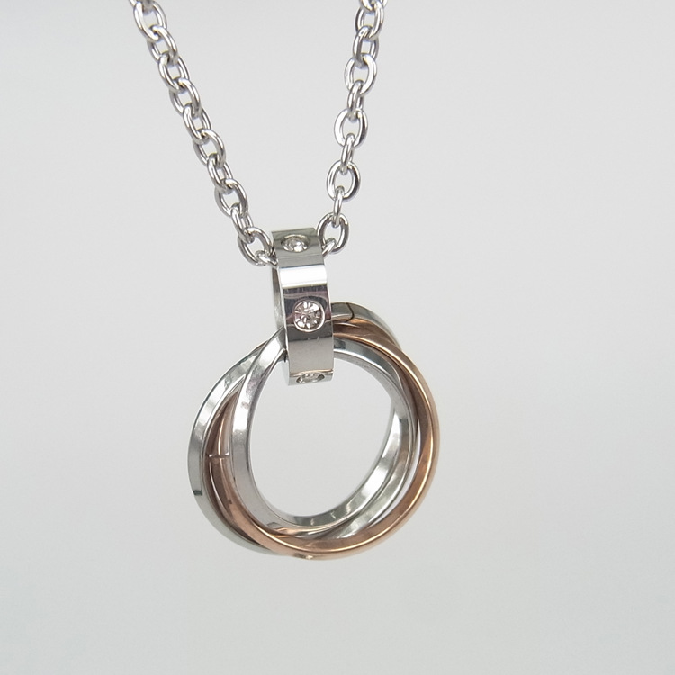 四环钛钢吊坠 钻石项链 时尚流行饰品