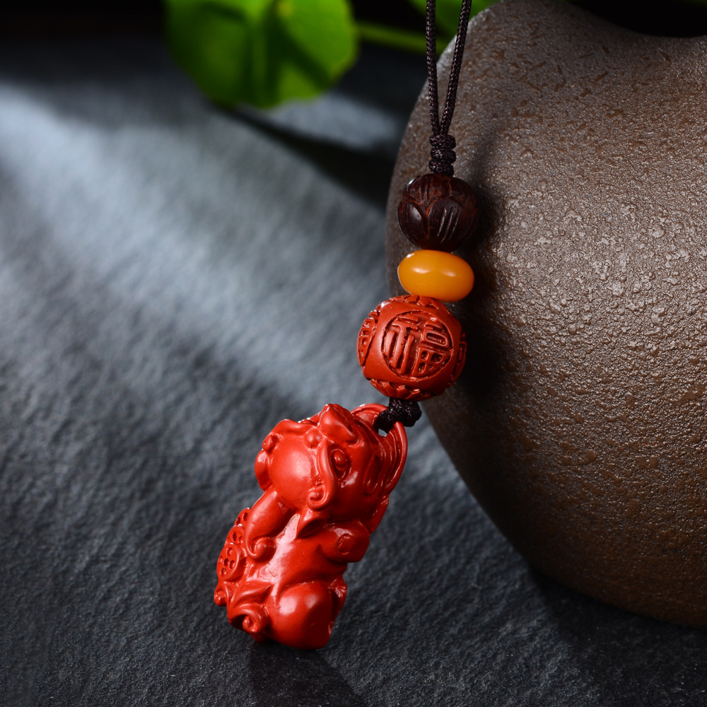 原矿朱砂貔貅手机挂绳中国风文艺手机挂饰短链男女款手工编织