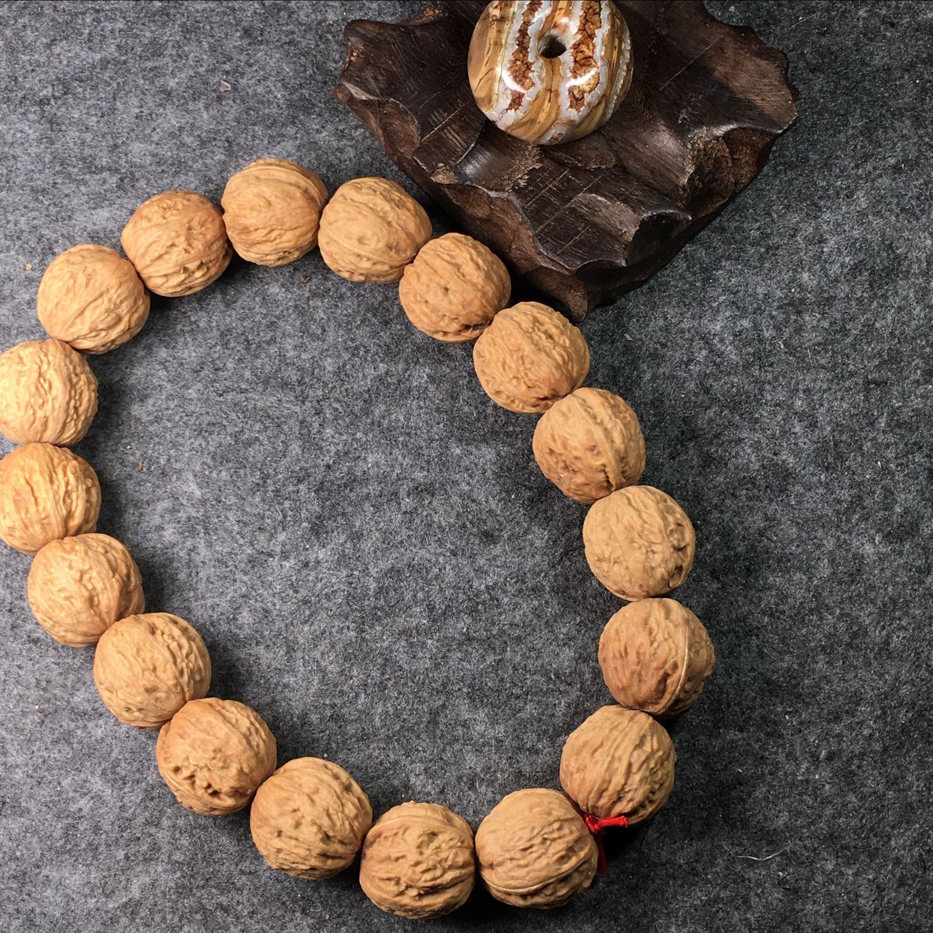 野生京八棱秋子小核桃手持 高密度粗纹 18颗 手串蛤蟆头26左右