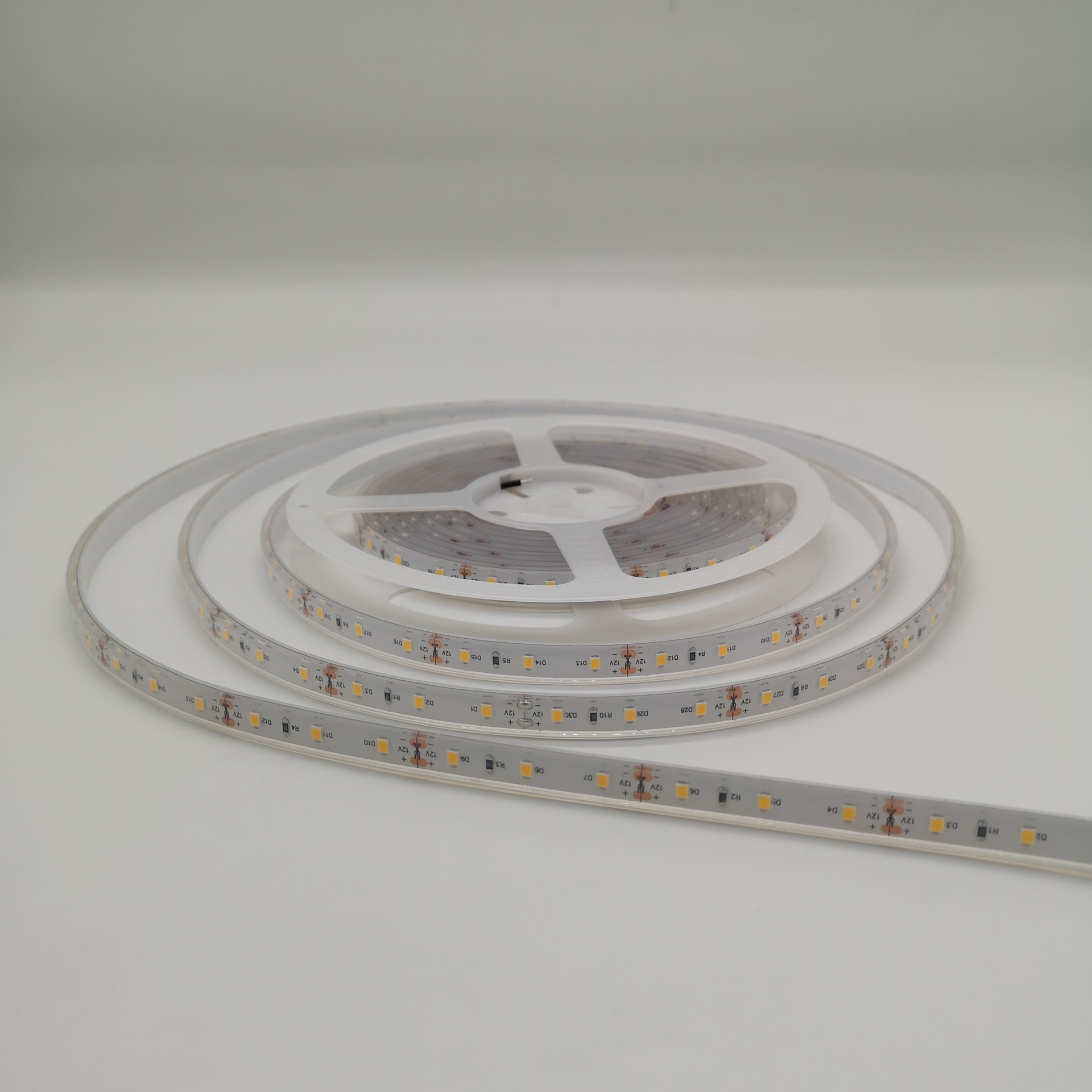 高光效灯条led2835软灯带低压24v贴片柔性灯室内装饰灯衣柜橱柜灯