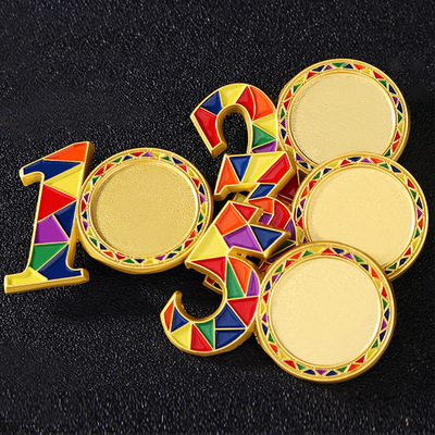 金属徽章定制数字徽章1234567890软珐琅彩色数字翻领别针徽章胸章