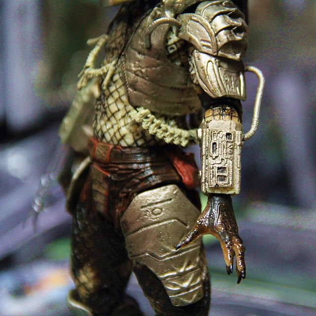 neca出品 铁血战士 25周年 p1 元祖7寸可动人偶模型