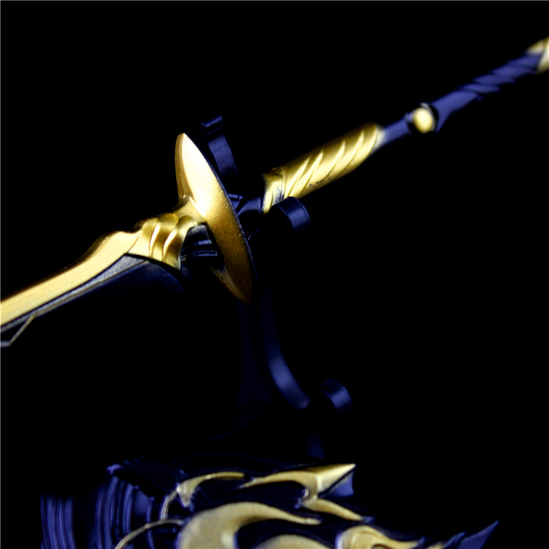 橙武 锁骨衣十律守心犴魂 仙剑奇缘3苍云刀盾合金武器模型