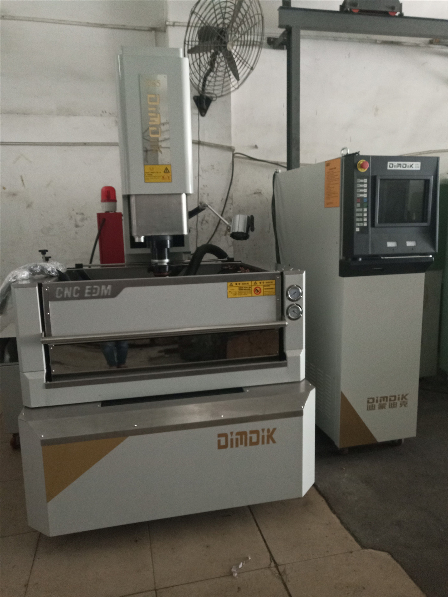 回收迪蒙迪克镜面火花机二手镜面迪蒙迪克火花机收购