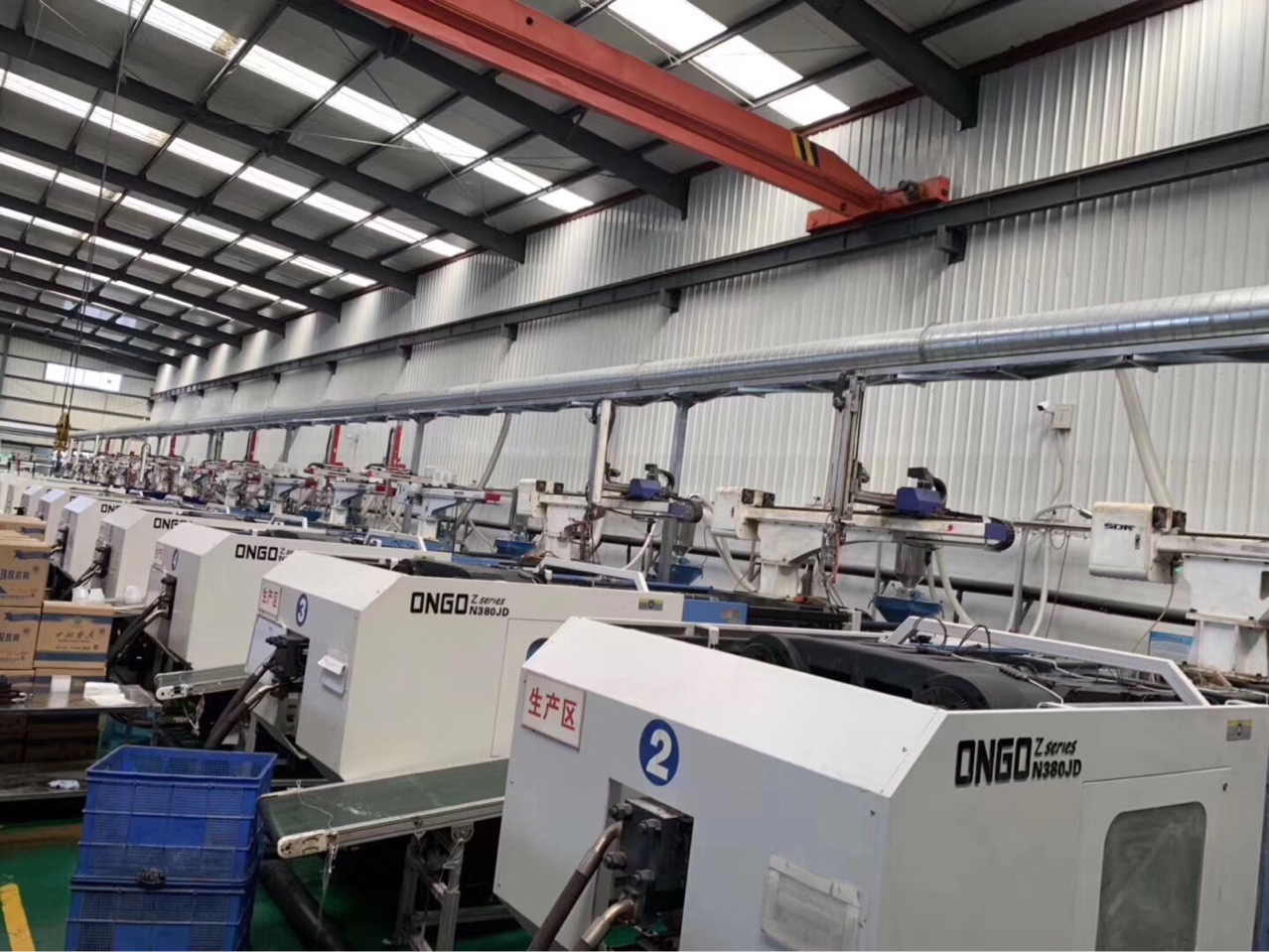 恩格伺服注塑机380吨快餐盒高速注塑机