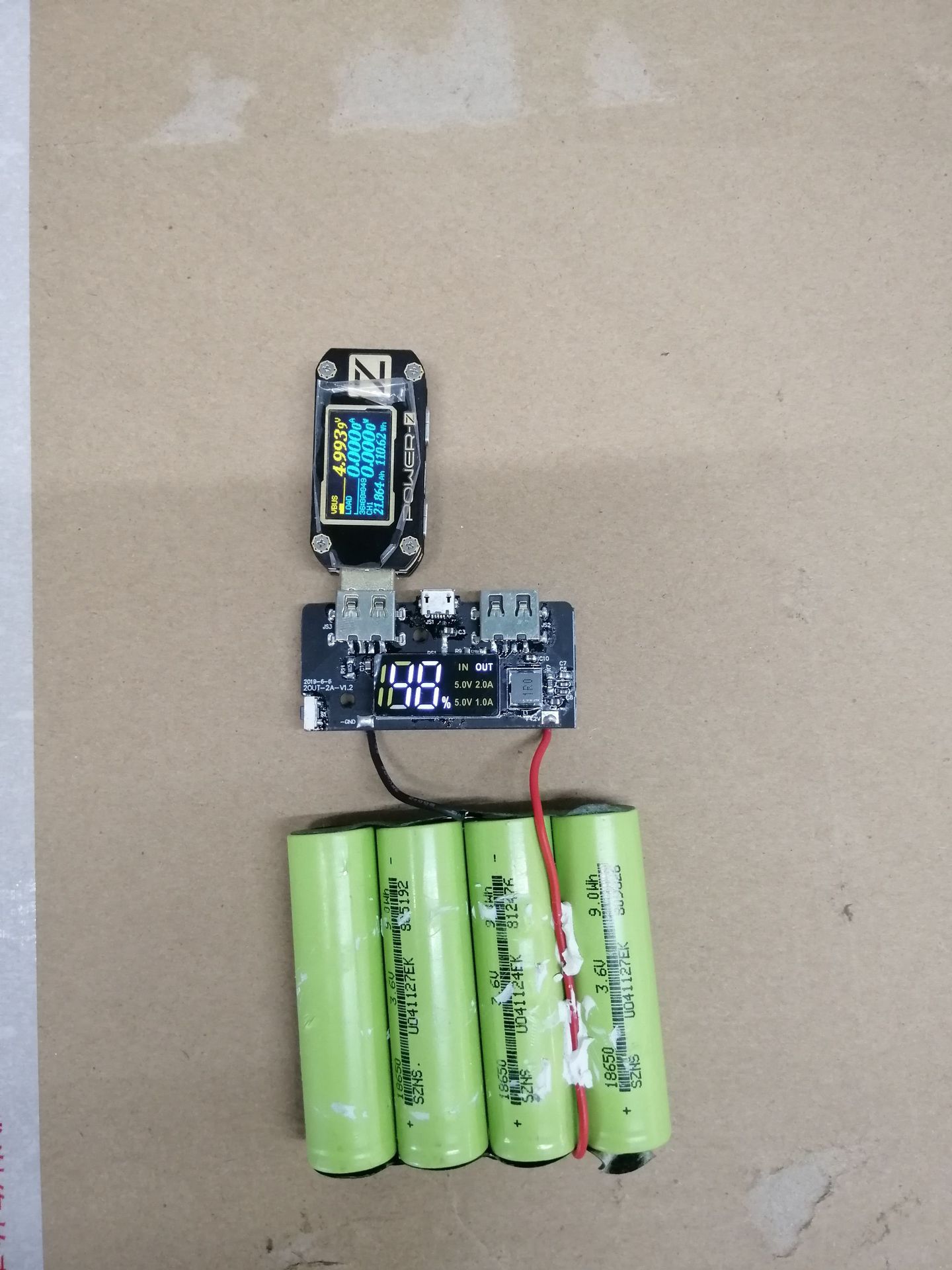 厂家直销188数码管移动电源5pin显示输出1a2a双口输出2a输入定制