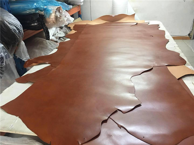 水性重涂枥木风格高光植鞣透染牛皮托特包剑桥包马鞍包树膏皮